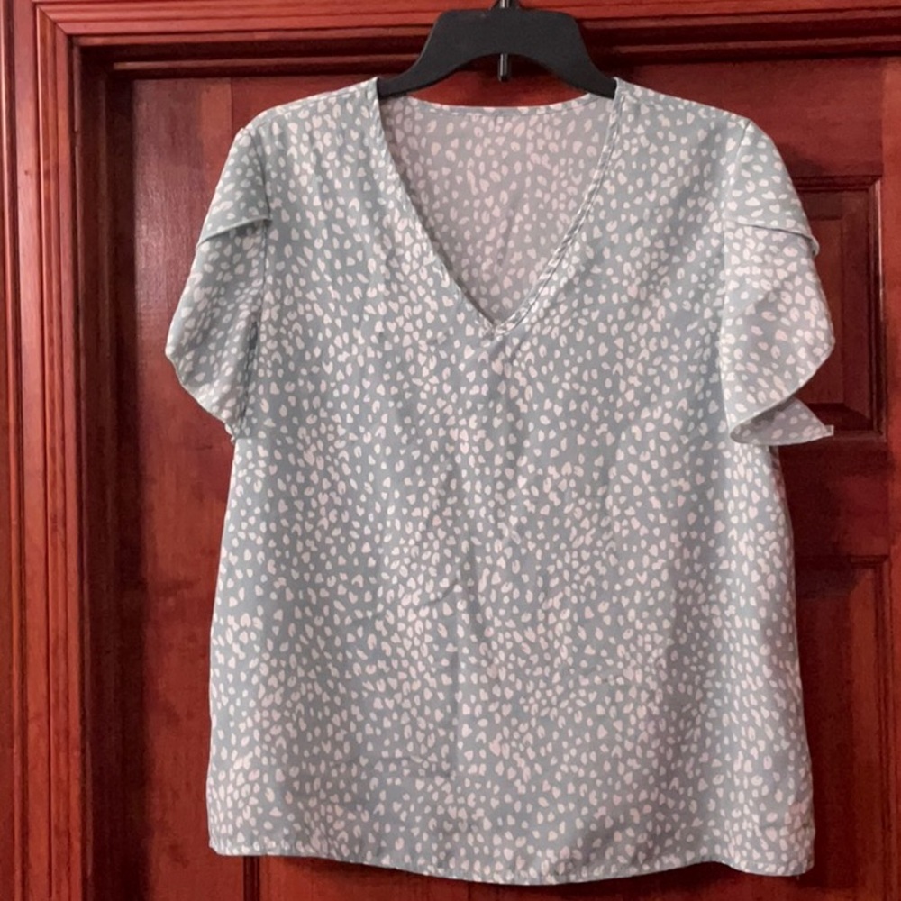 SHEIN White and Black Puff Sleeve Blouse